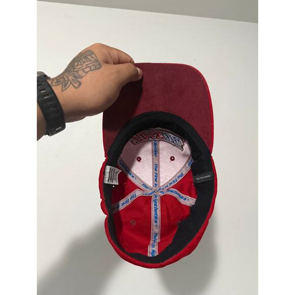 High-quality AMSOIL Racing Cap with flame graphics and full embroidered logos. - Picture 4 of 5